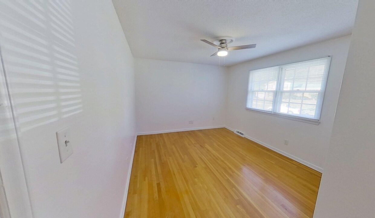 1020-Wofford-Ln-Raleigh-NC-27609-20