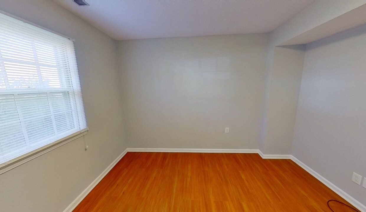 1020-Wofford-Ln-Raleigh-NC-27609-34