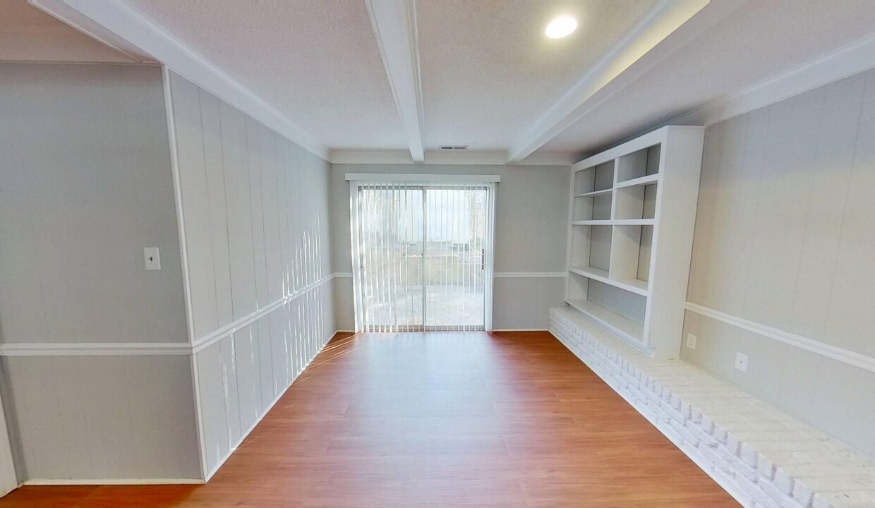 1020-Wofford-Ln-Raleigh-NC-27609-35