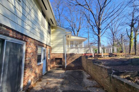 1020-Wofford-Ln-Raleigh-NC-27609-9