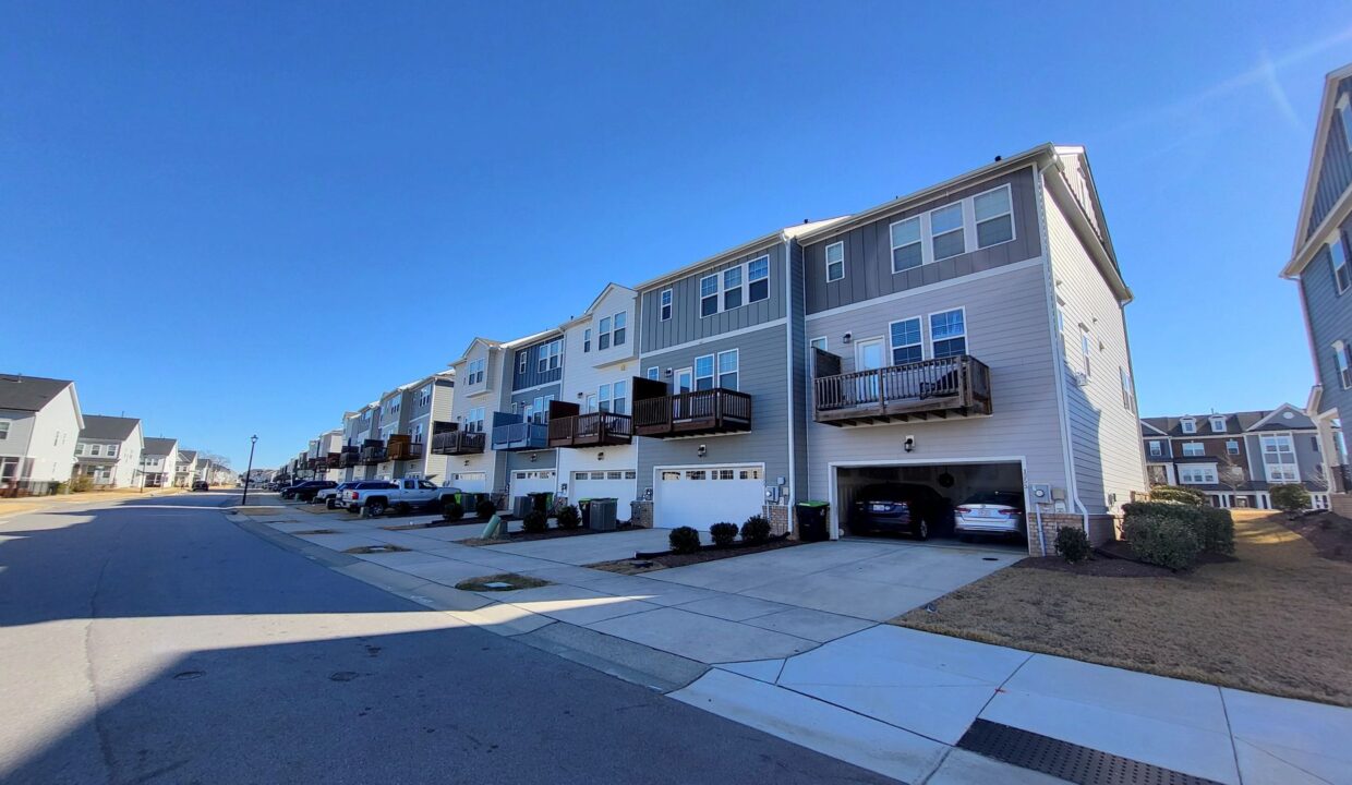 1353-Herb-Garden-Way-Apex-NC-27502-27