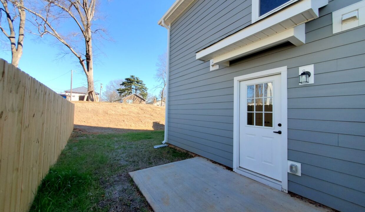 14-Catawba-Ave-A-Greenville-SC-29611-19