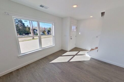 14-Catawba-Ave-B-Greenville-SC-29611-12