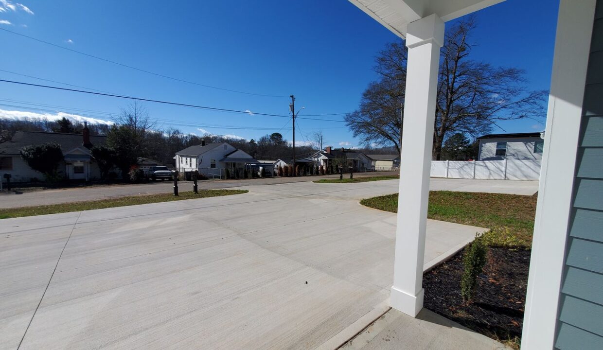 16-Catawba-Ave-A-Greenville-SC-29611-7