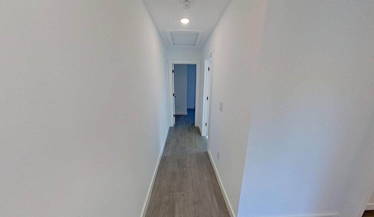 16-Catawba-Ave-B-Greenville-SC-29611-12