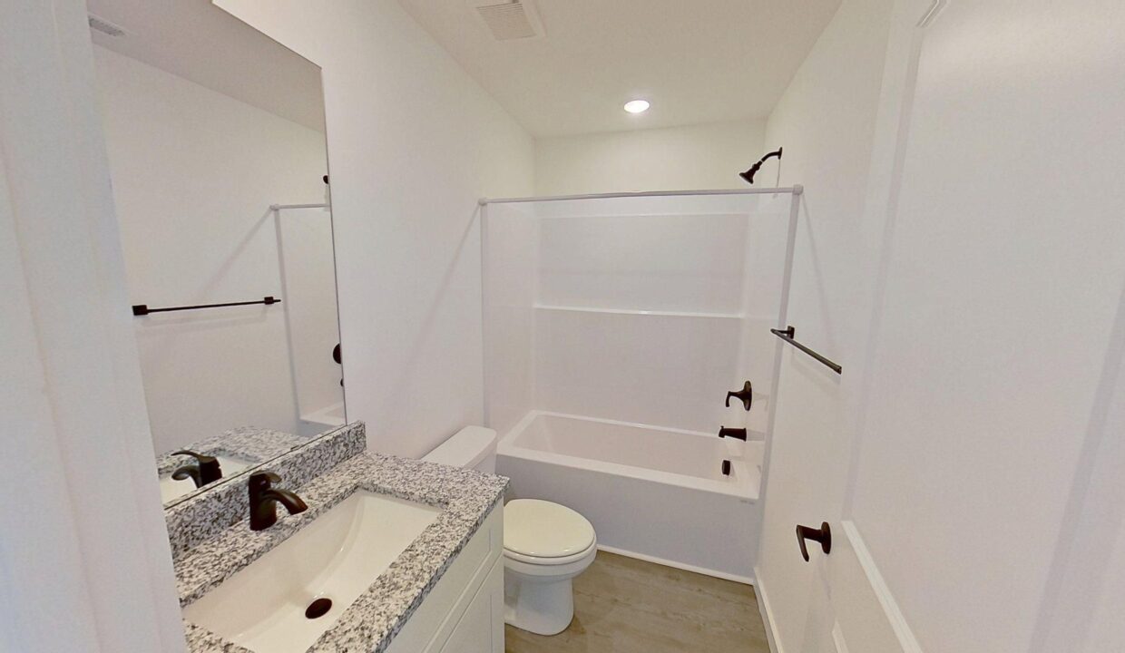 16-Catawba-Ave-B-Greenville-SC-29611-15