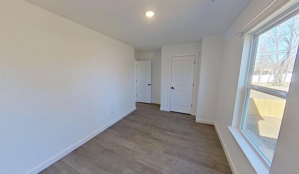 16-Catawba-Ave-B-Greenville-SC-29611-22