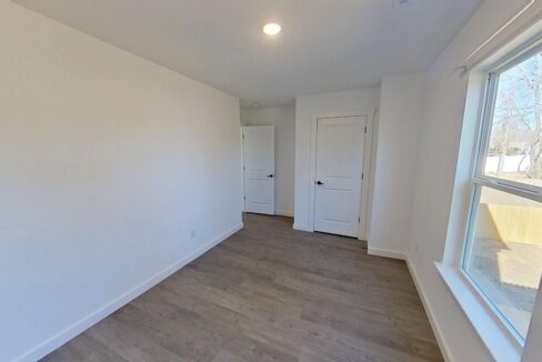 16-Catawba-Ave-B-Greenville-SC-29611-22