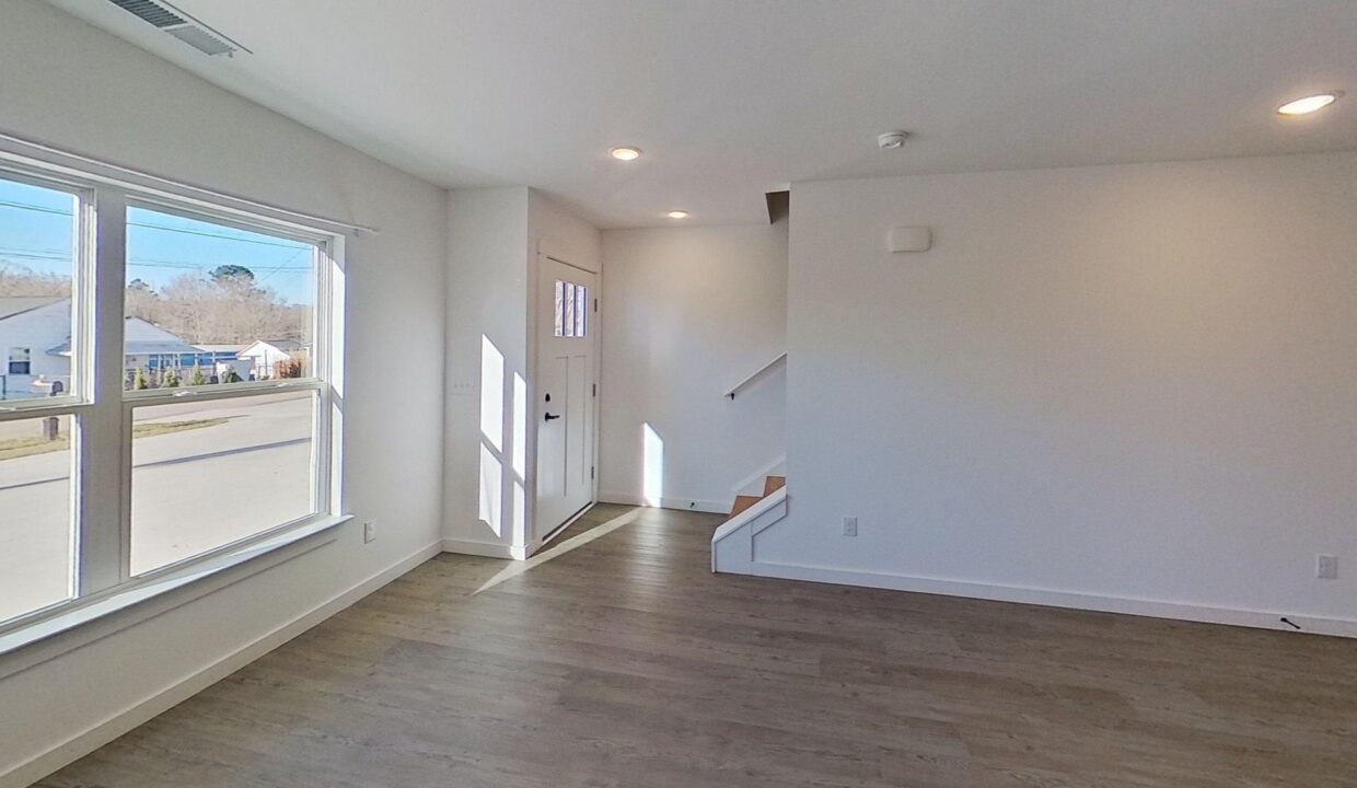 16-Catawba-Ave-B-Greenville-SC-29611-23