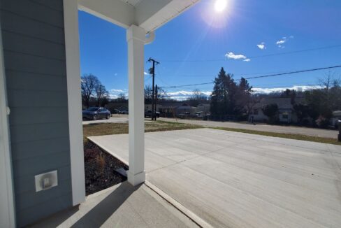 16-Catawba-Ave-B-Greenville-SC-29611-5