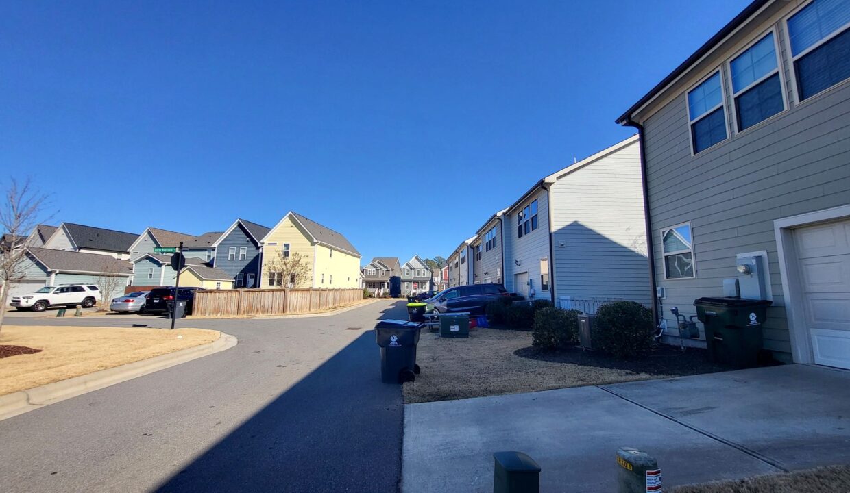 1728-Shady-Oaks-Dr-Wendell-NC-27591-11