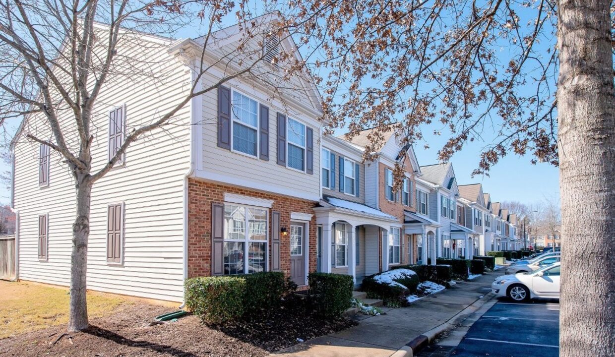 1752-Sorrell-Brook-Way-Raleigh-NC-27609-16