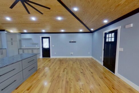 208-N-Sunset-Dr-Winston-Salem-NC-27101-10