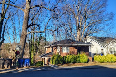 208-N-Sunset-Dr-Winston-Salem-NC-27101-3