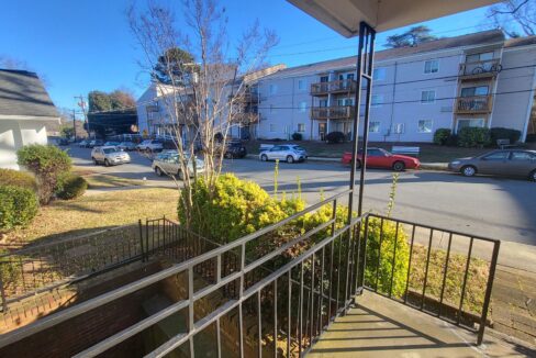 208-N-Sunset-Dr-Winston-Salem-NC-27101-7