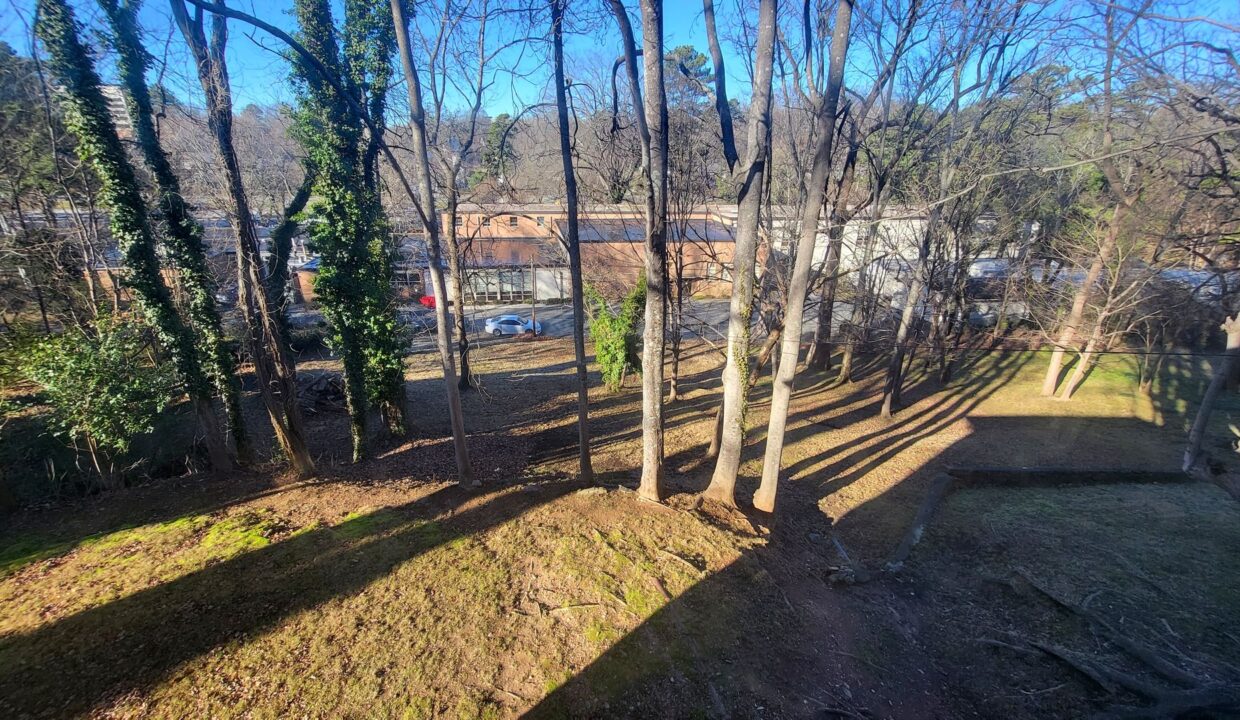 208-N-Sunset-Dr-Winston-Salem-NC-27101-9