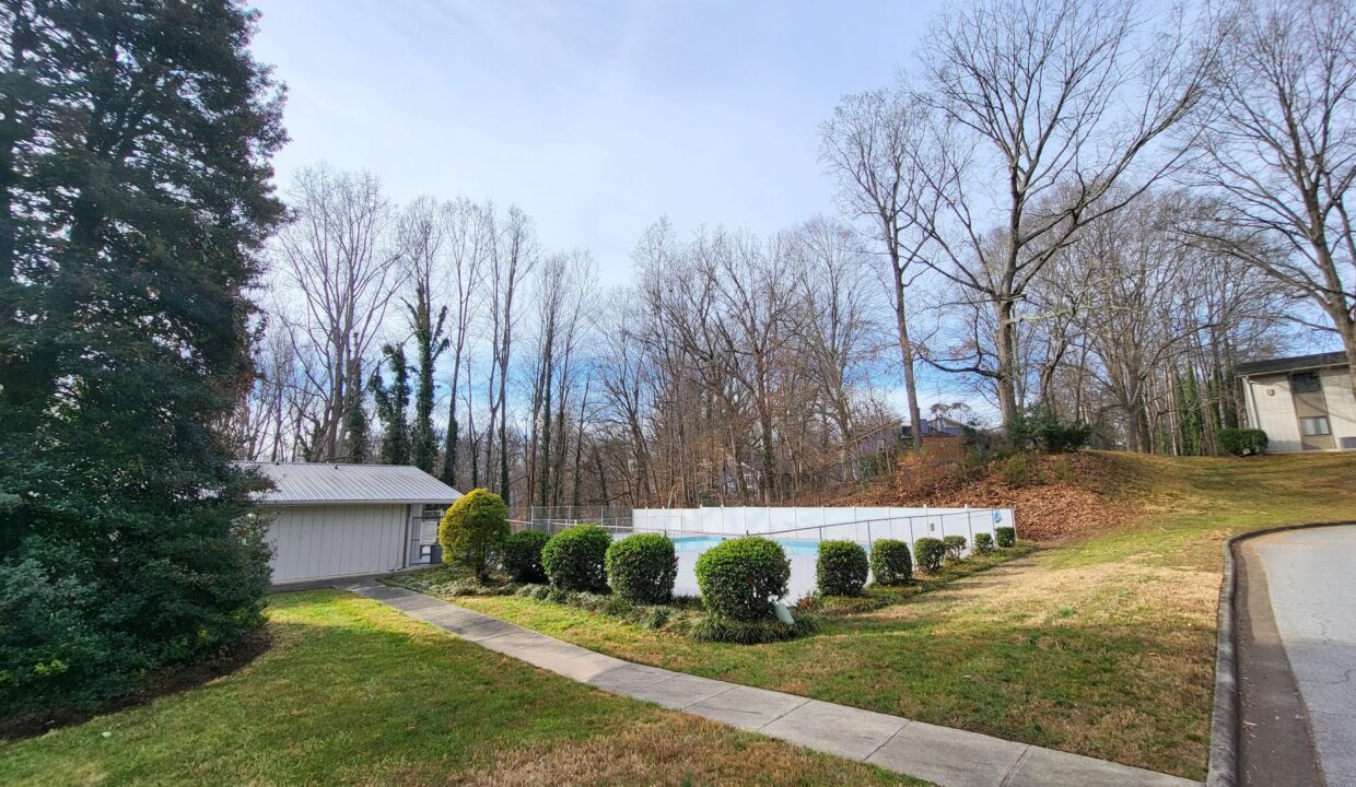 2240-Sunderland-Rd-71N-Winston-Salem-NC-27103-14