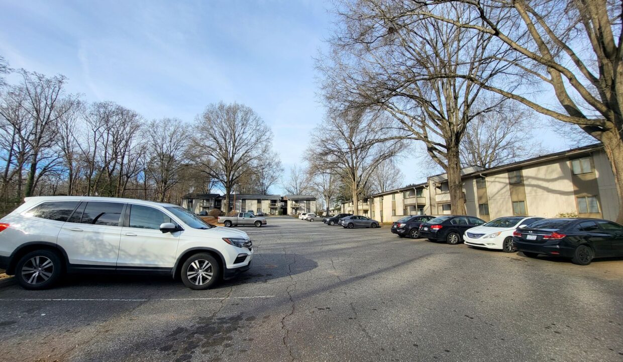 2240-Sunderland-Rd-71N-Winston-Salem-NC-27103-26