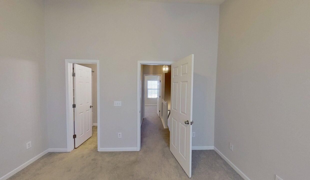 2660-Halle-Ann-Cir-Winston-Salem-NC-27103-12