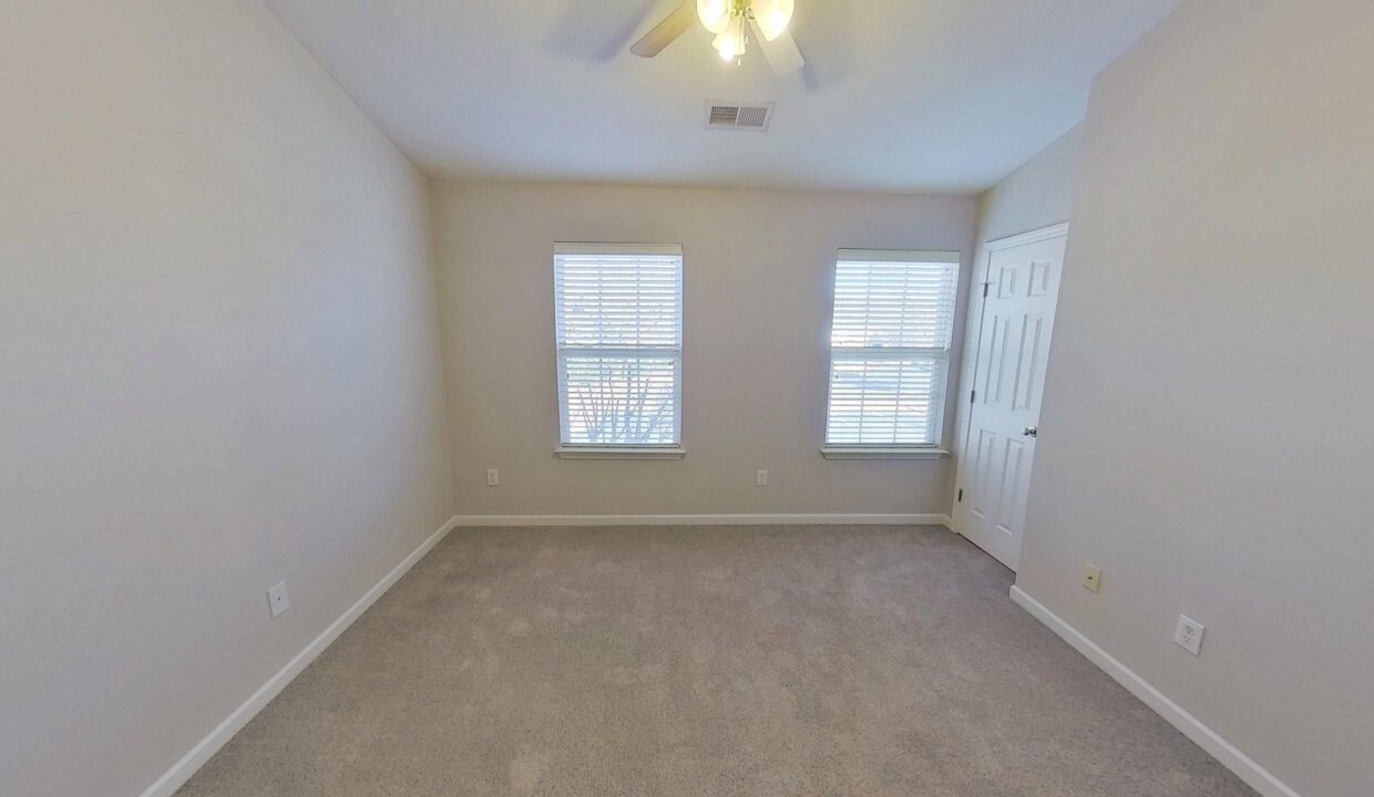 2660-Halle-Ann-Cir-Winston-Salem-NC-27103-13