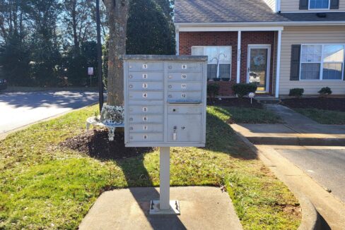 2660-Halle-Ann-Cir-Winston-Salem-NC-27103-17