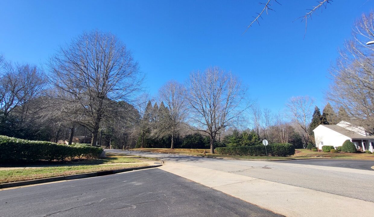 2660-Halle-Ann-Cir-Winston-Salem-NC-27103-20