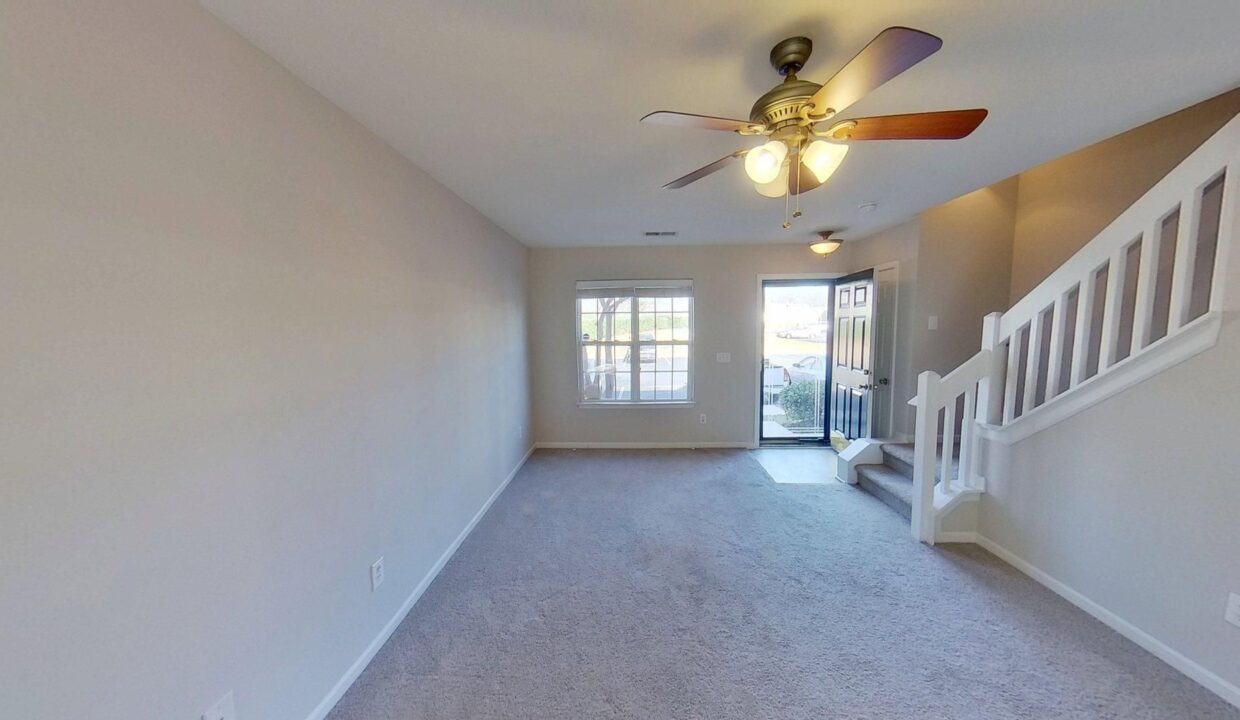 2660-Halle-Ann-Cir-Winston-Salem-NC-27103-4