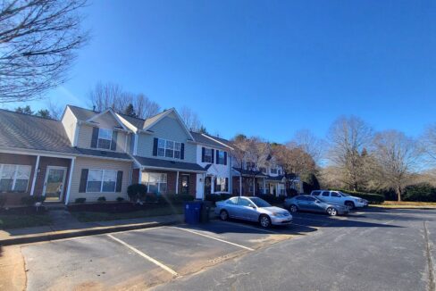 2660-Halle-Ann-Cir-Winston-Salem-NC-27103-7