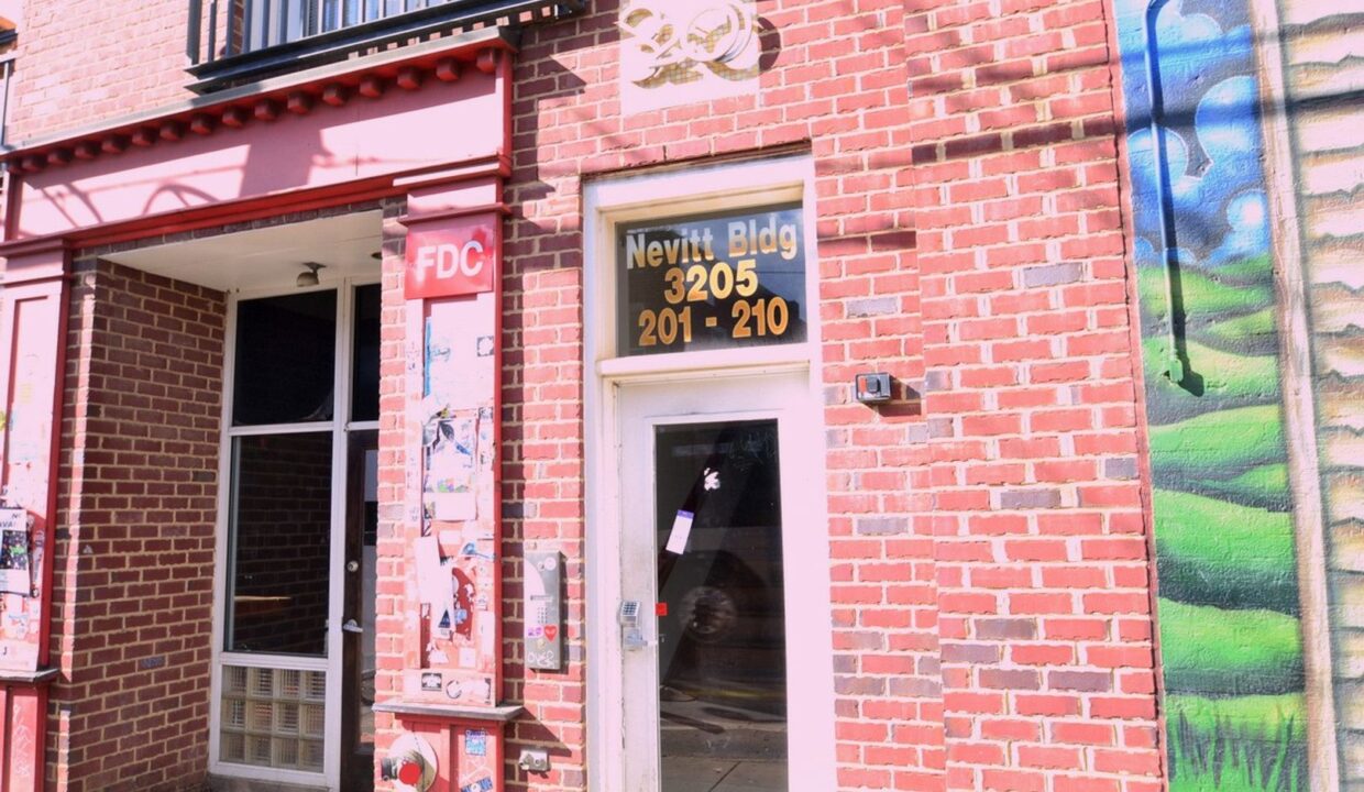 3205-N-Davidson-St-204-Charlotte-NC-28205-12