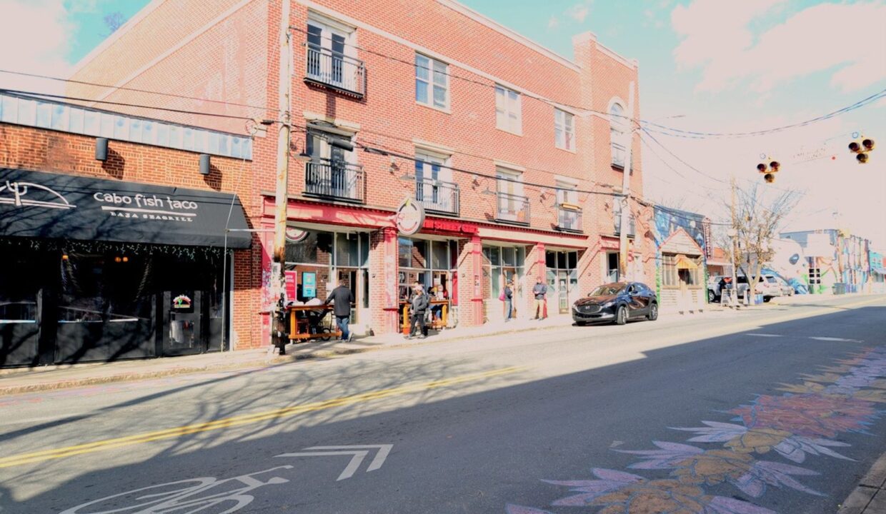 3205-N-Davidson-St-204-Charlotte-NC-28205-8