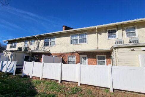 422-Muirs-Chapel-Rd-Greensboro-NC-27410-13