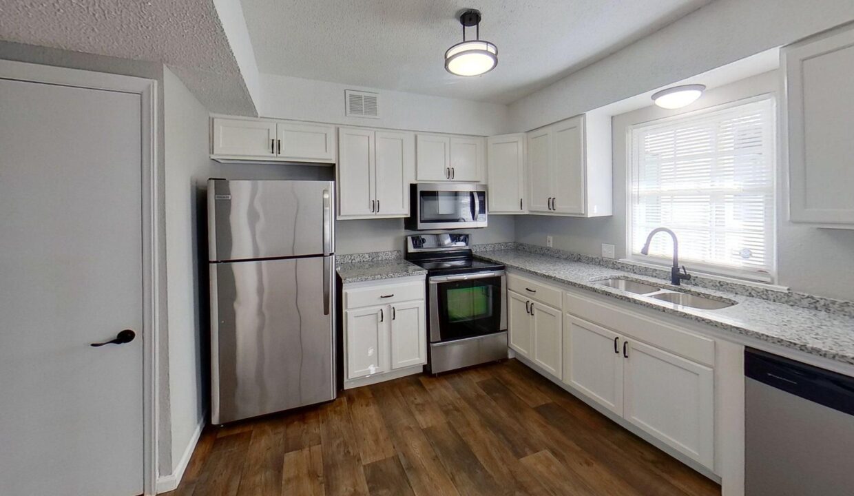 422-Muirs-Chapel-Rd-Greensboro-NC-27410-25