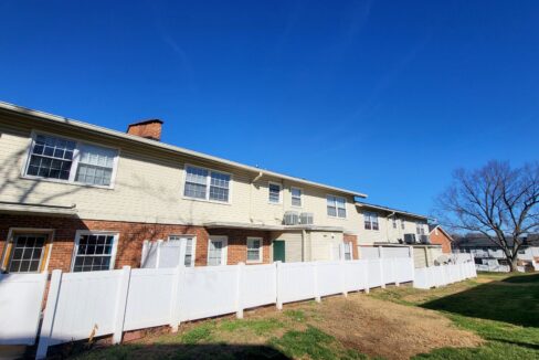 422-Muirs-Chapel-Rd-Greensboro-NC-27410-3