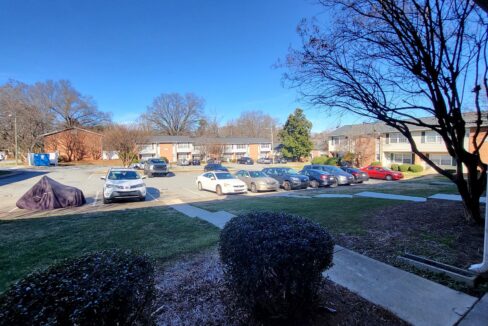 422-Muirs-Chapel-Rd-Greensboro-NC-27410-9