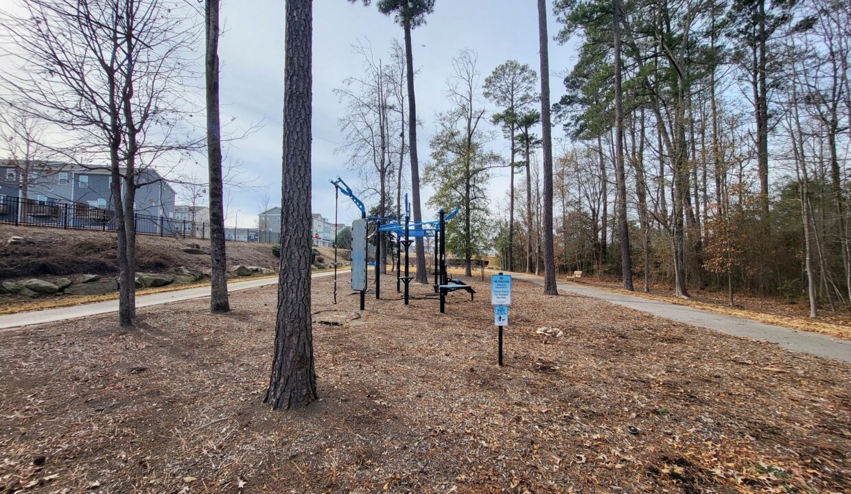 6605-Truxton-Ln-Raleigh-NC-27616-23