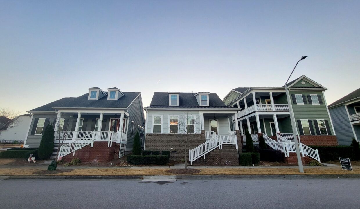 6605-Truxton-Ln-Raleigh-NC-27616-33