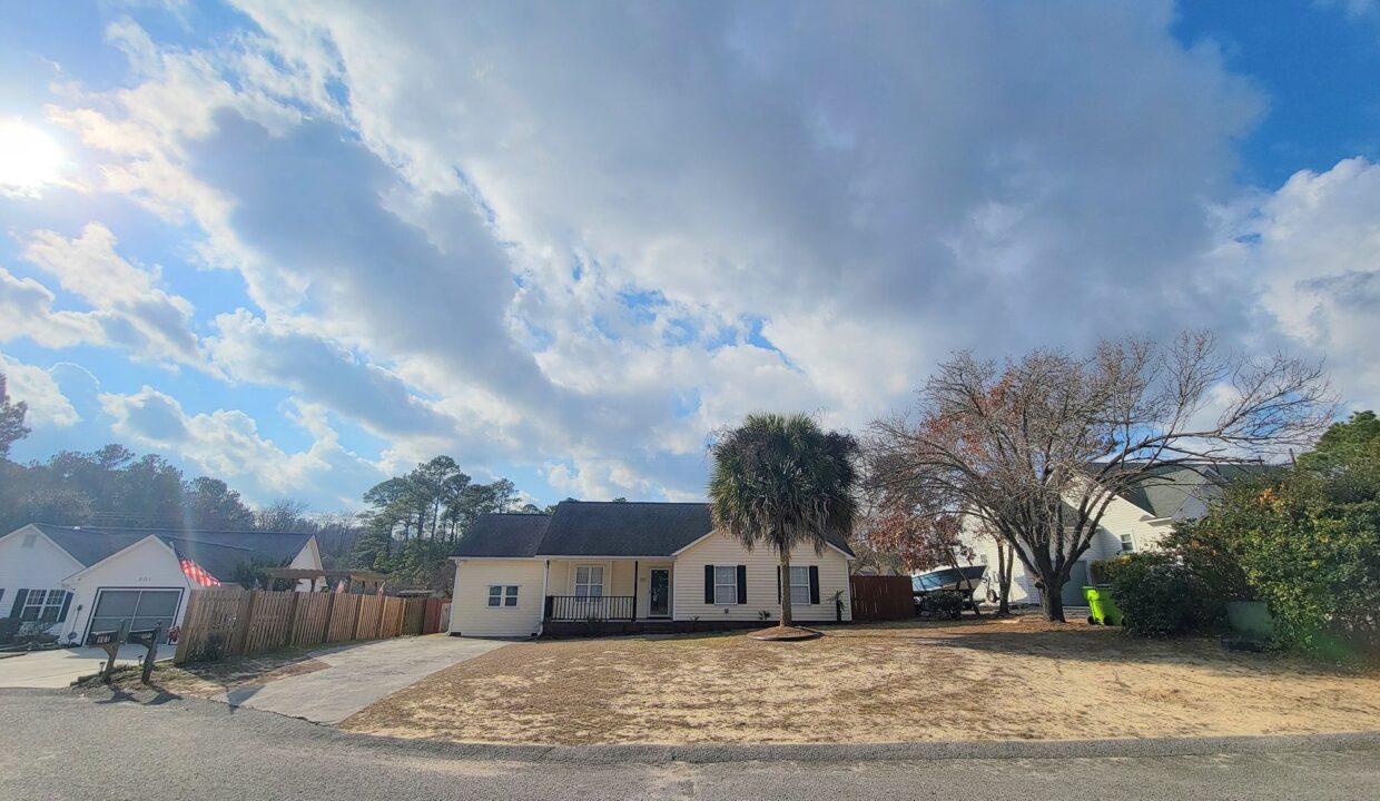 903-Balfoure-Dr-Wilmington-NC-28412-13