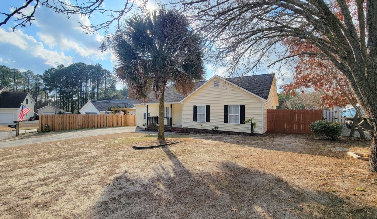 903-Balfoure-Dr-Wilmington-NC-28412-18