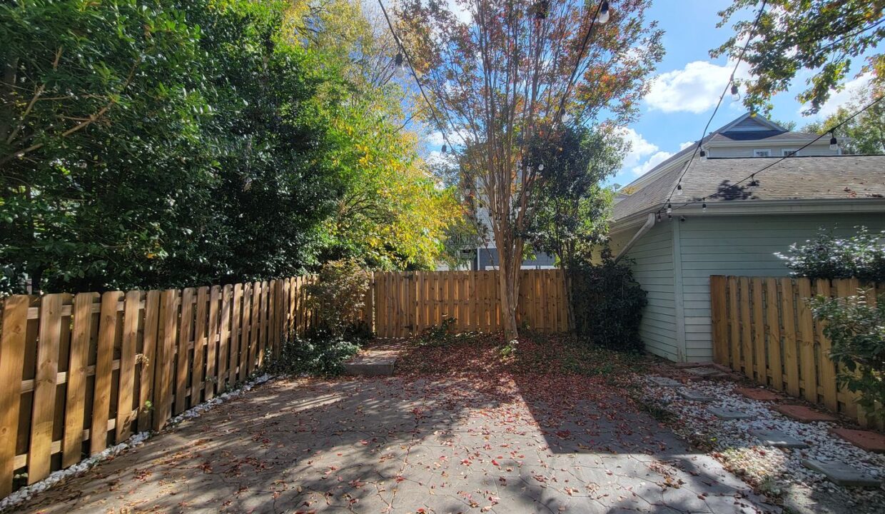 1080-W-1st-St-Charlotte-NC-28202-11