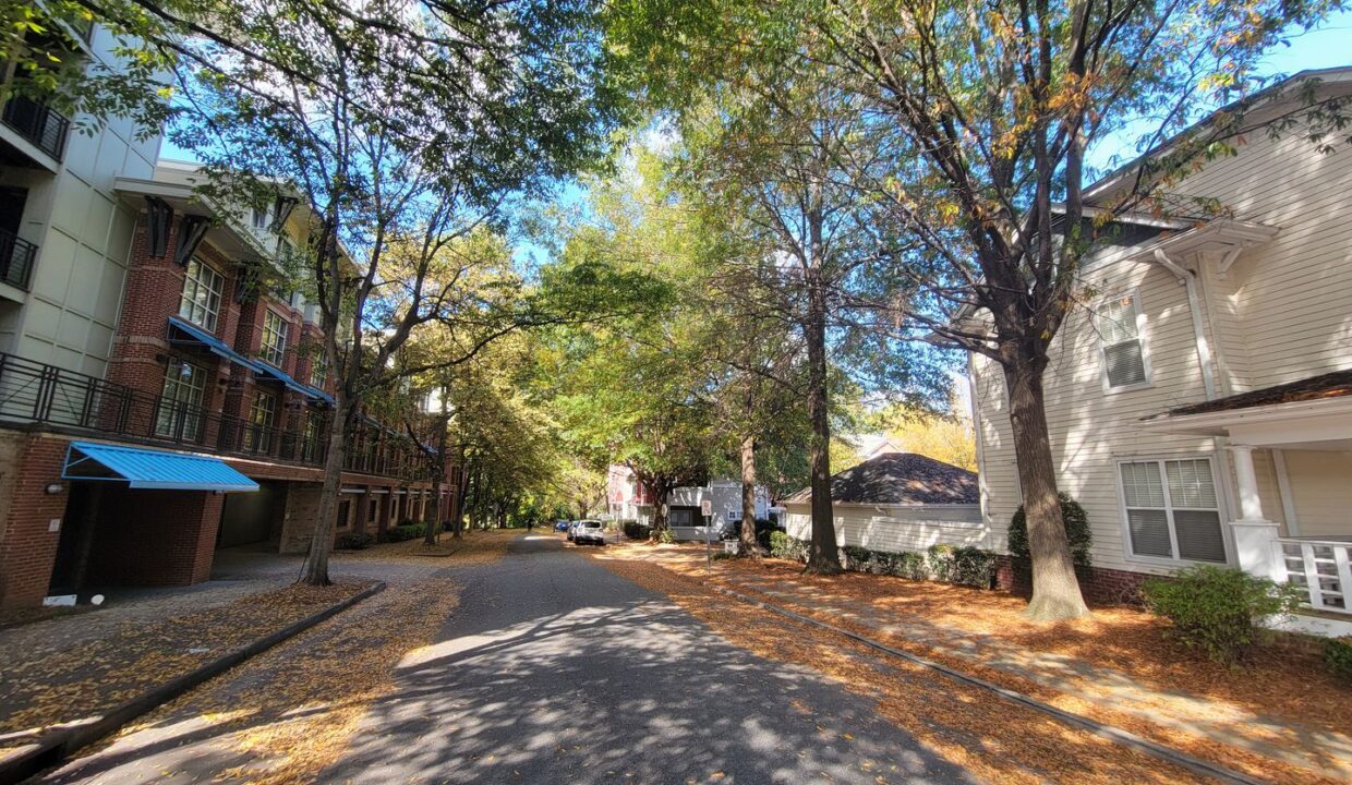 1080-W-1st-St-Charlotte-NC-28202-13