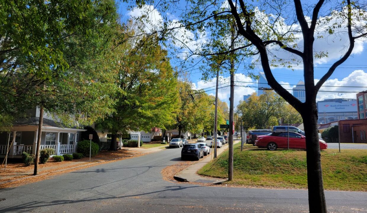 1080-W-1st-St-Charlotte-NC-28202-21