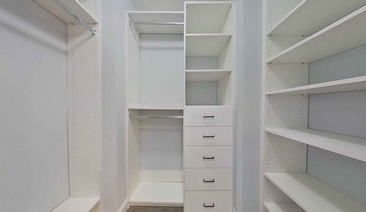 1080-W-1st-St-Charlotte-NC-28202-28