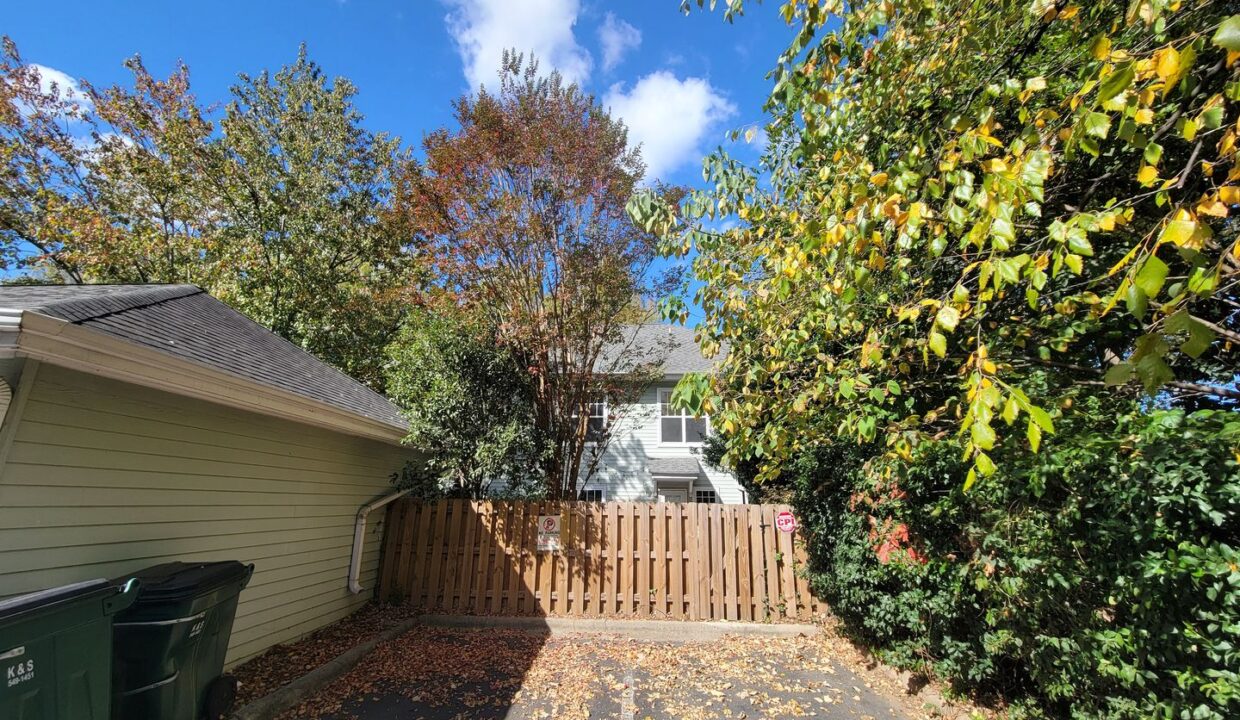 1080-W-1st-St-Charlotte-NC-28202-9