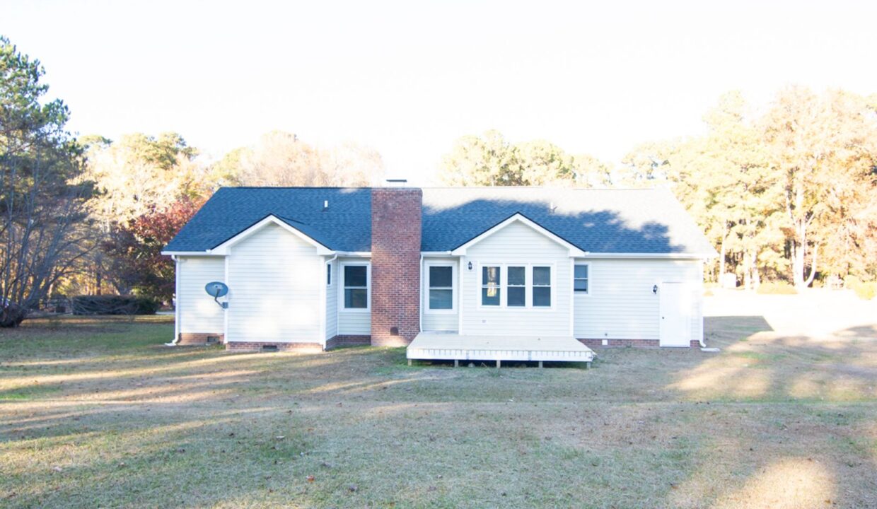 112-Stonehenge-Dr-Clayton-NC-27520-16