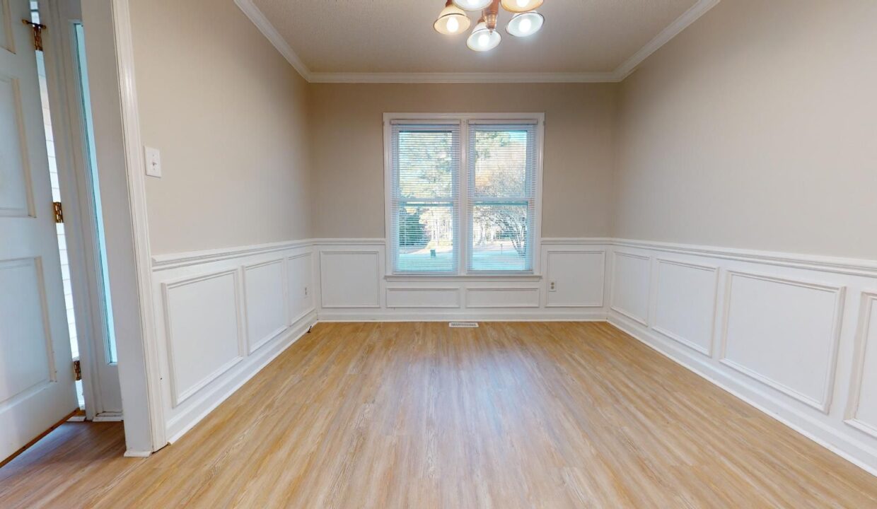 112-Stonehenge-Dr-Clayton-NC-27520-6