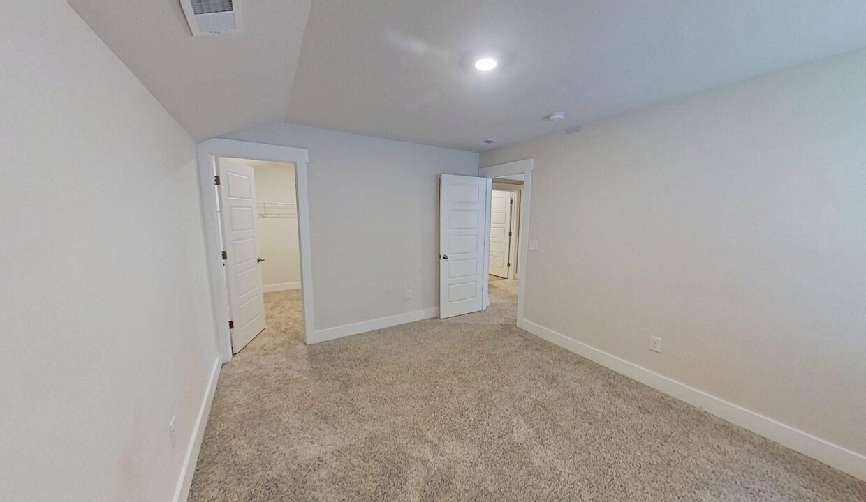 132-Bromes-Way-Greenville-SC-29607-30