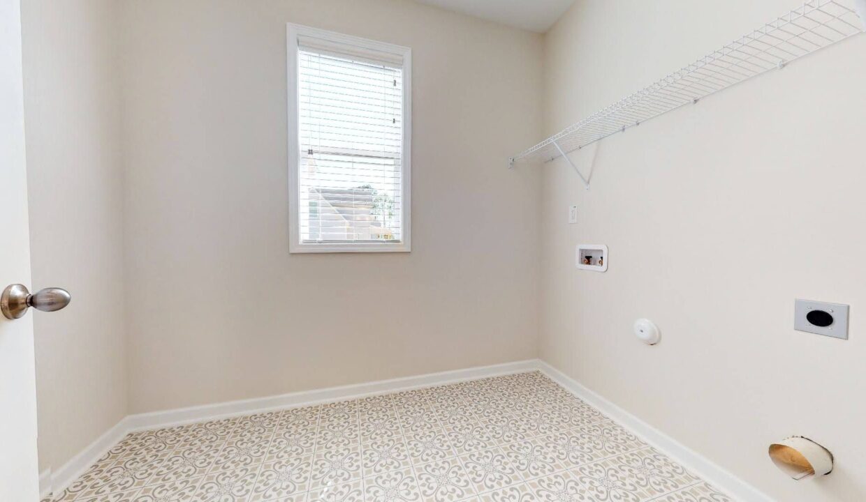 16-Englemann-Ct-Wendell-NC-27591-14