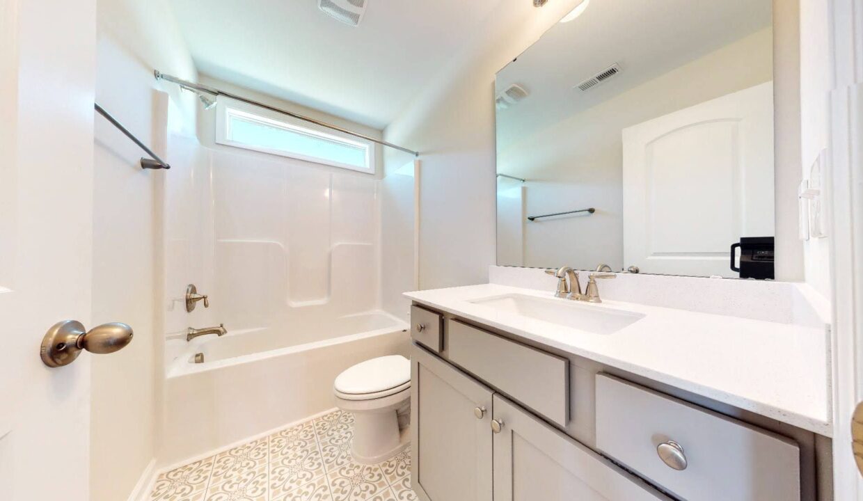 16-Englemann-Ct-Wendell-NC-27591-20