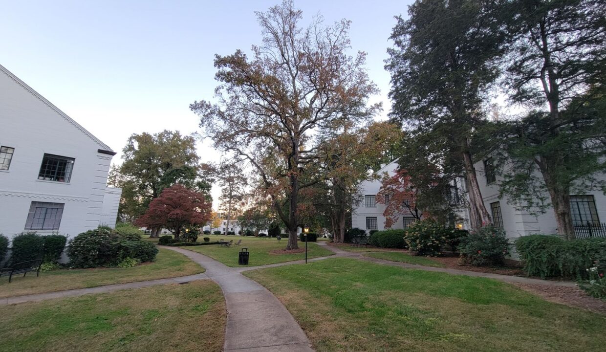 1700-N-Elm-St-Q1-Greensboro-NC-27408-14