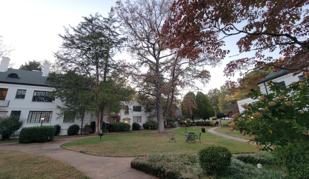 1700-N-Elm-St-Q1-Greensboro-NC-27408-20